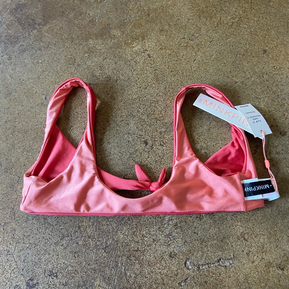 NWT MinkPink Coral Reef Reversable Tie Front Bikini Top S - Picture 4 of 6